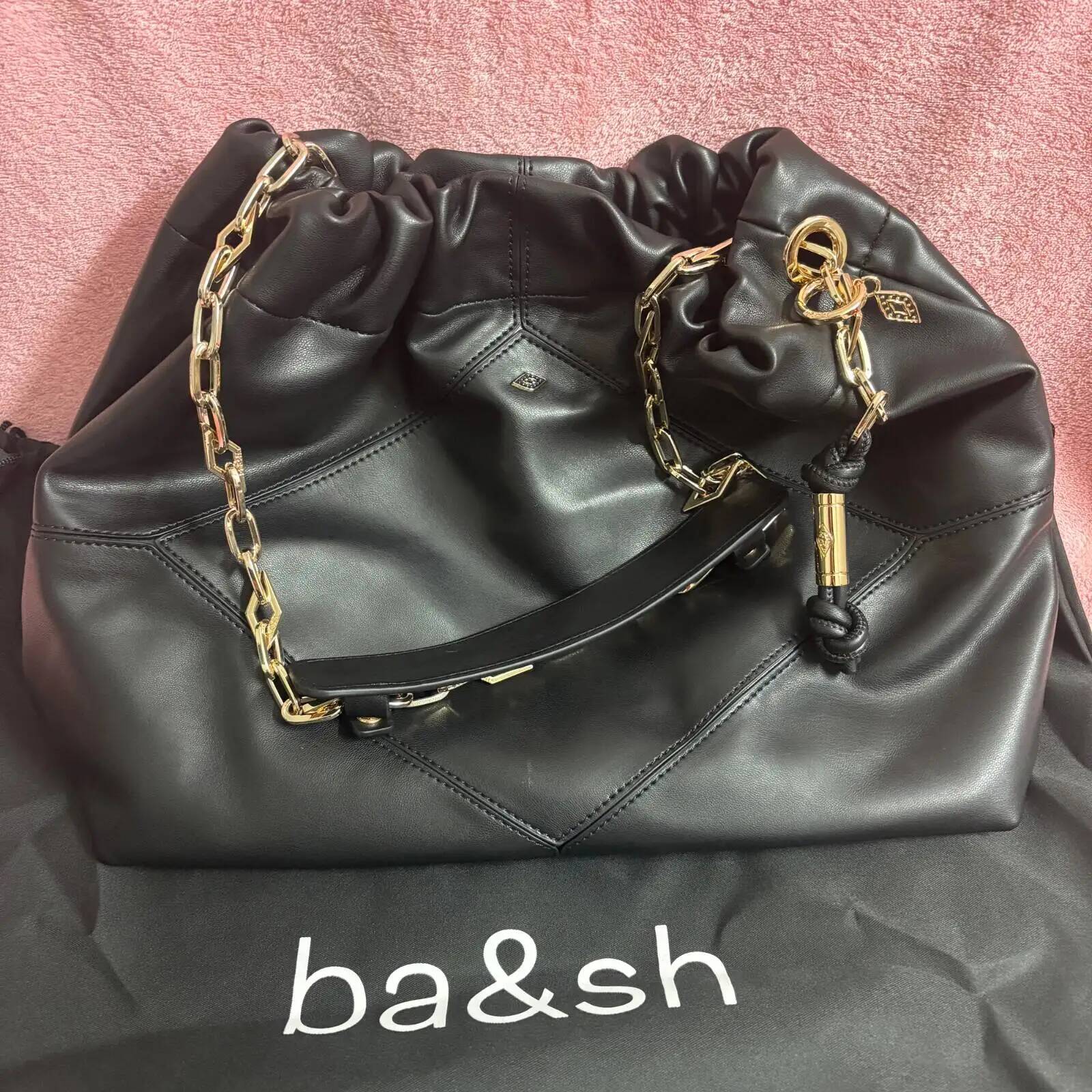 ba&sh Handtassen Dames Beroemd - Bucket Bag Suede recensie en prijs
