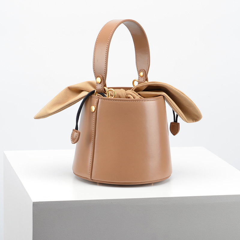 Konijnenoren Veelzijdige emmer - Bucket Bag Suede recensie en prijs