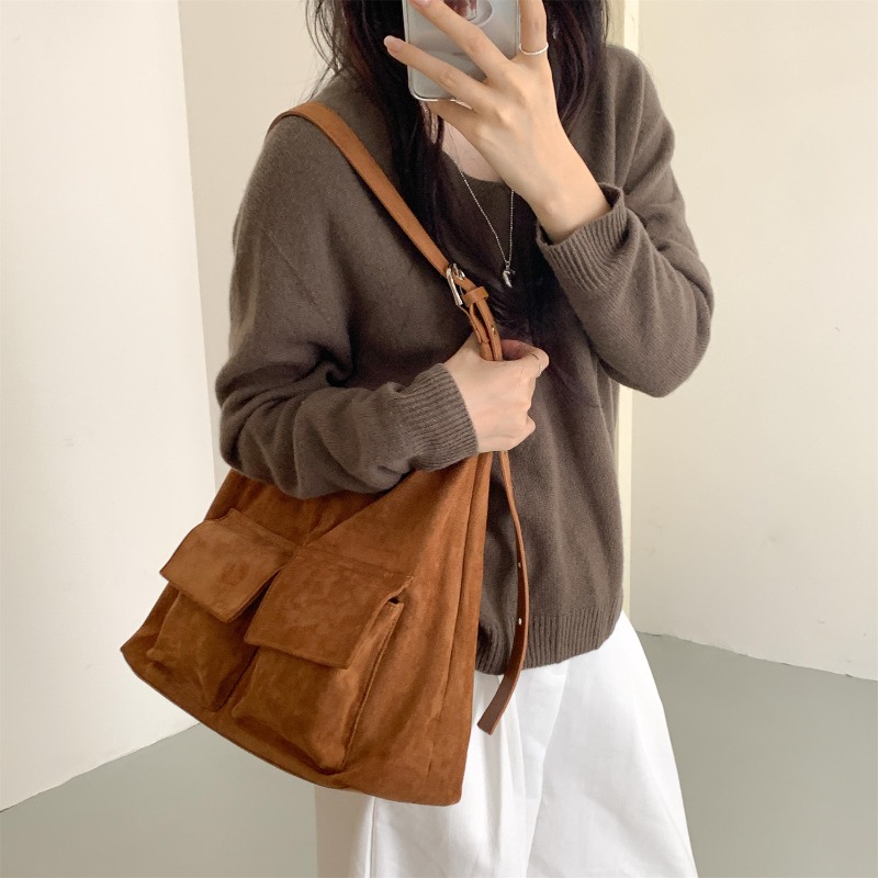 Nieuwe matglanzende faux suède - Bucket Bag Suede recensie en prijs
