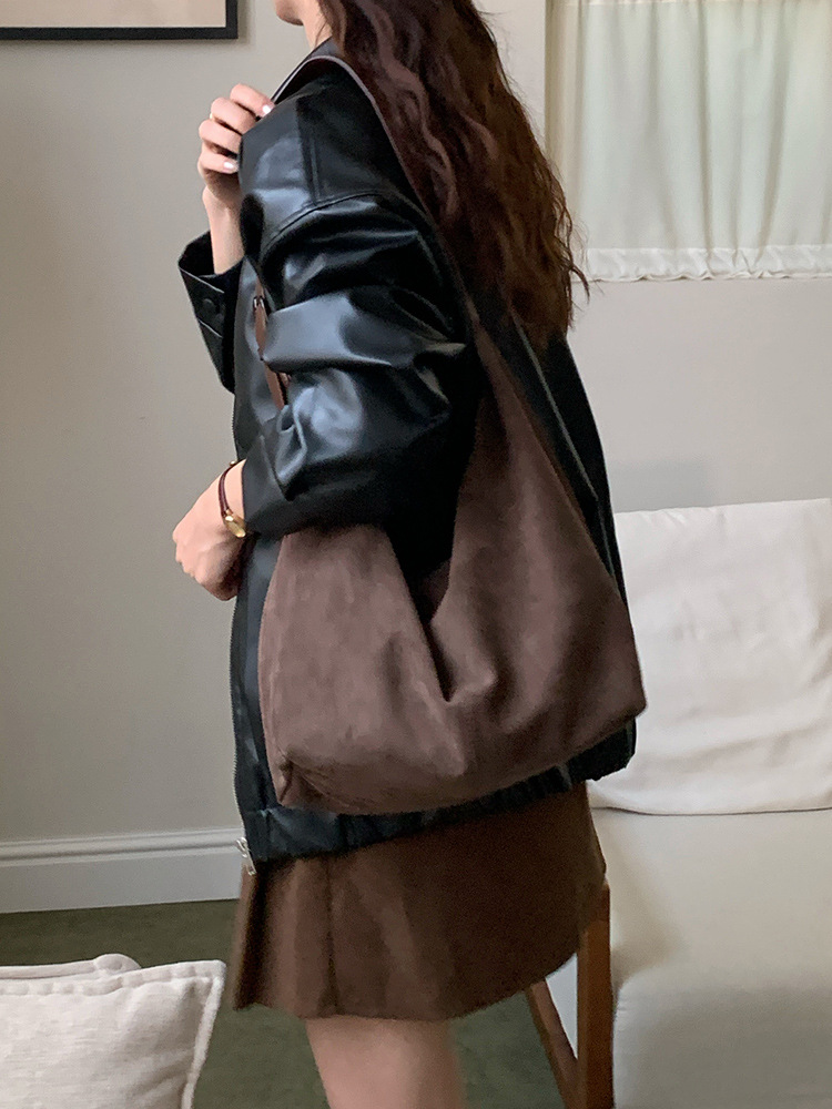 Suède schoudertas voor dames 2 - Bucket Bag Suede recensie en prijs