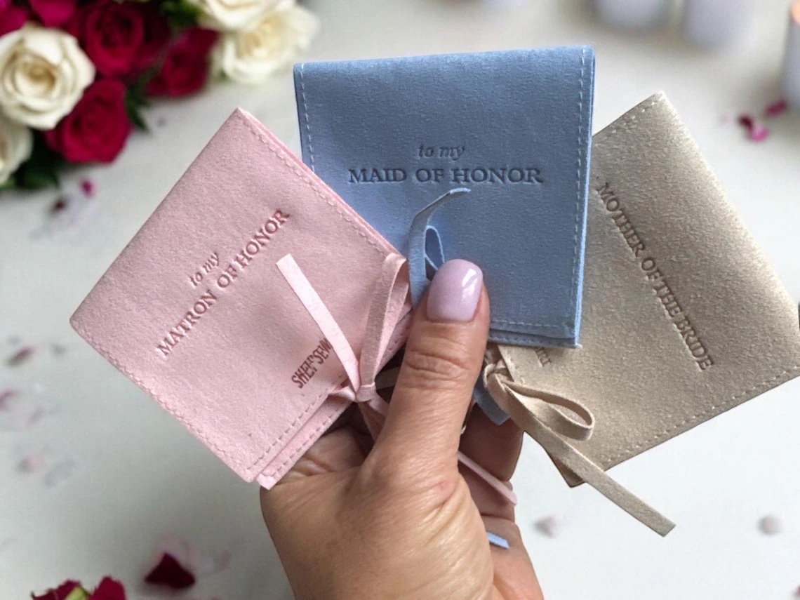 Luxe Sieraden Snap Pouch met A - Luxury Bags Logo recensie en prijs